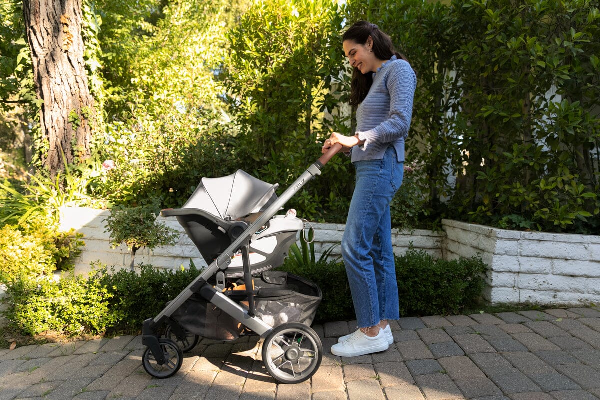 1001-ARI-ATH_onCruzV2_5776-1200×800-5b2df79